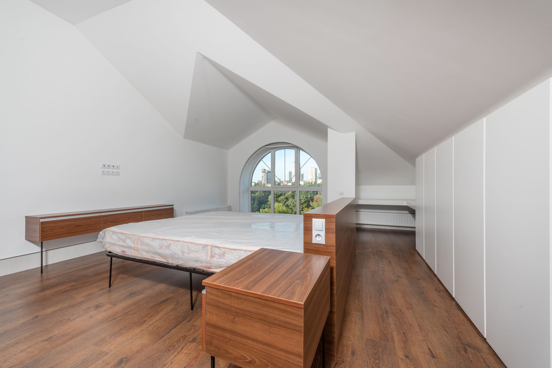 Traitement punaises de lit équipe à Romainville
